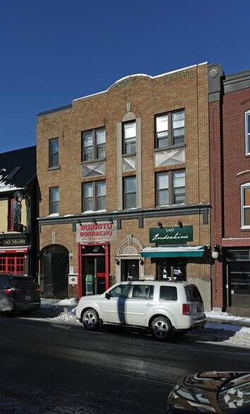 More Photos Of 105-105A Clarence St, Ottawa Storefront Retail Residential For Lease