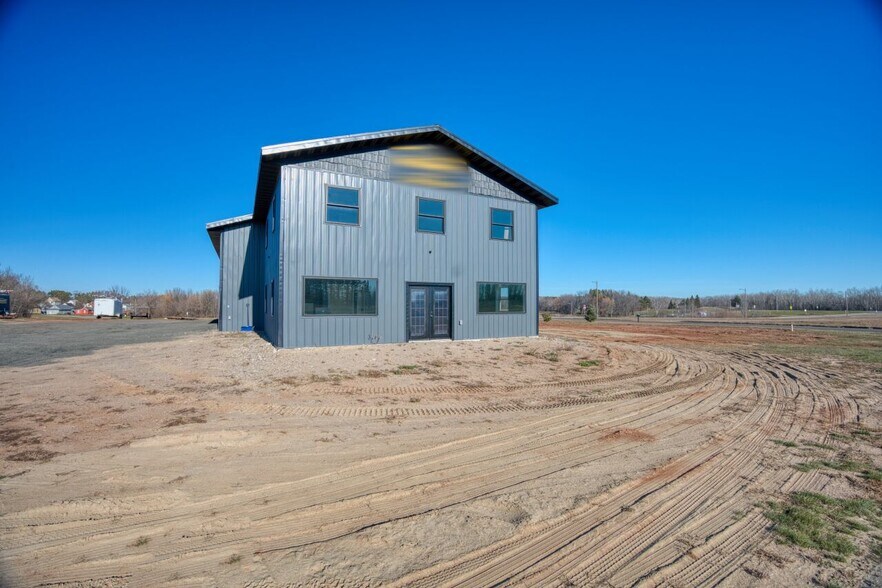 More Photos Of 126 Iron Dr, Chisholm Industrial For Sale
