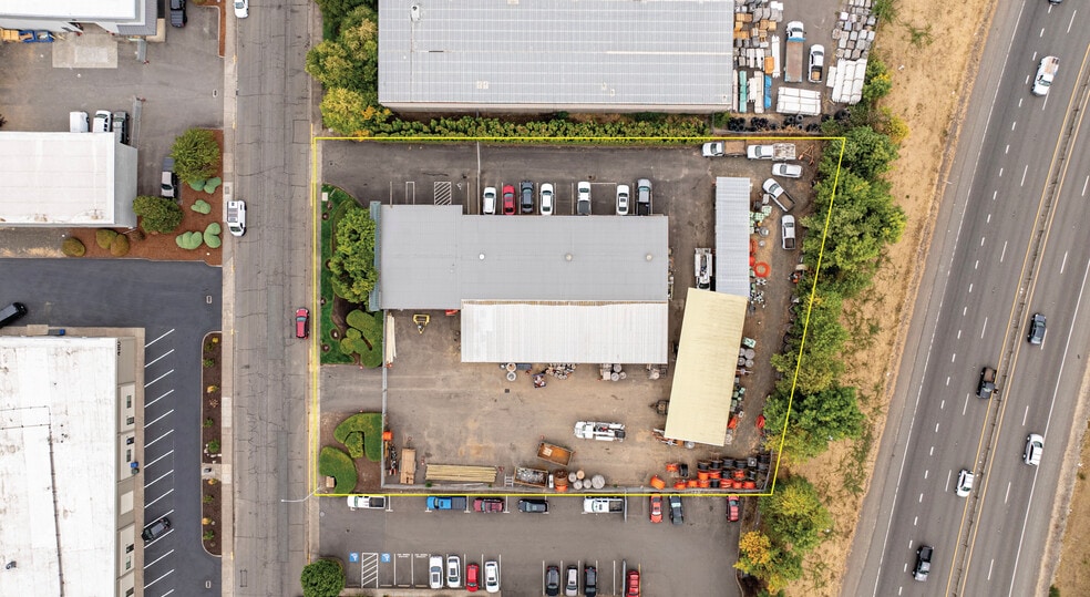 More Photos Of 483 Shelley St, Springfield Warehouse For Lease