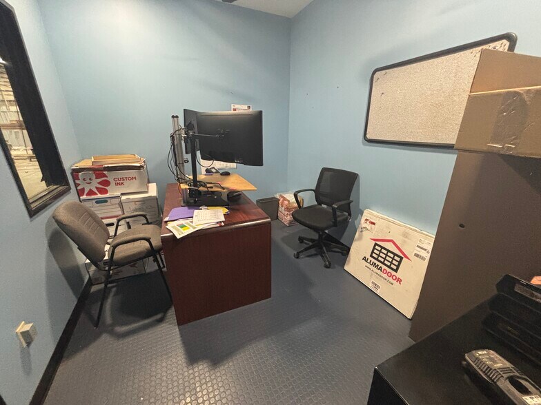 More Photos Of 3625 Valley Vista Dr, Fort Worth Warehouse For Sale