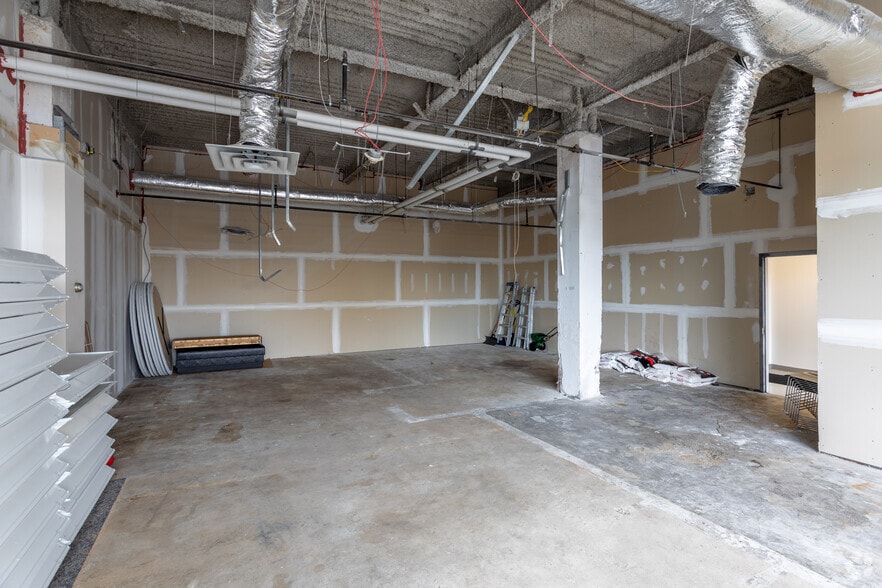 More Photos Of 75 S Broadway, White Plains Office For Lease