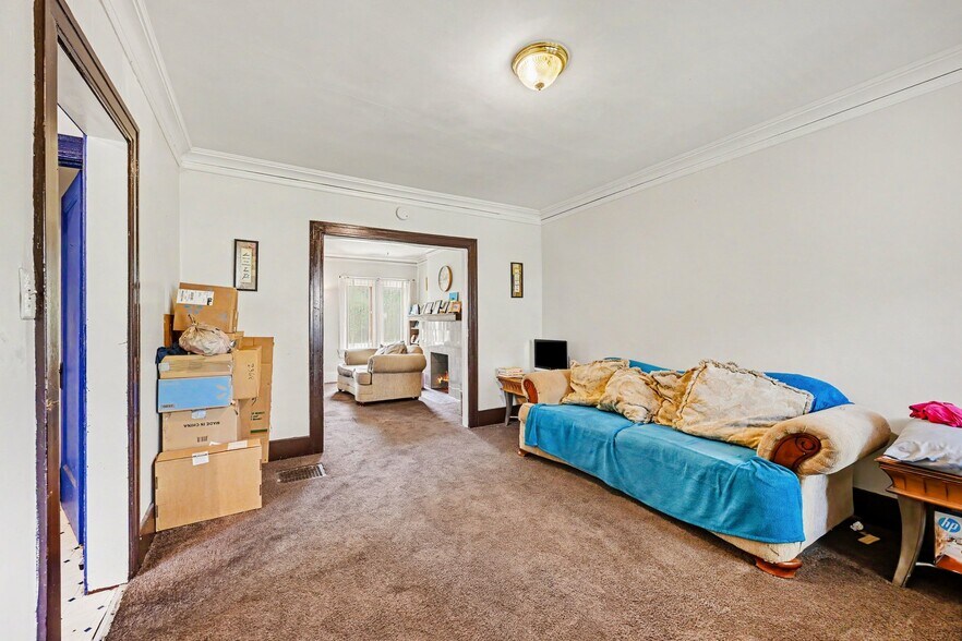 More Photos Of 611 Delaware Ave, Dayton Apartments For Sale
