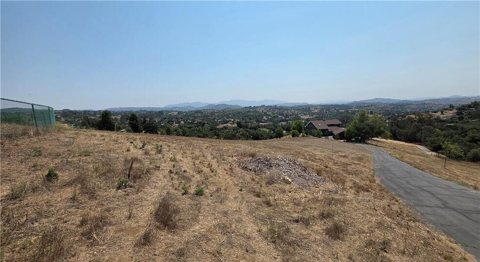 More Photos Of 4140 Meredith rd, Fallbrook Land For Sale