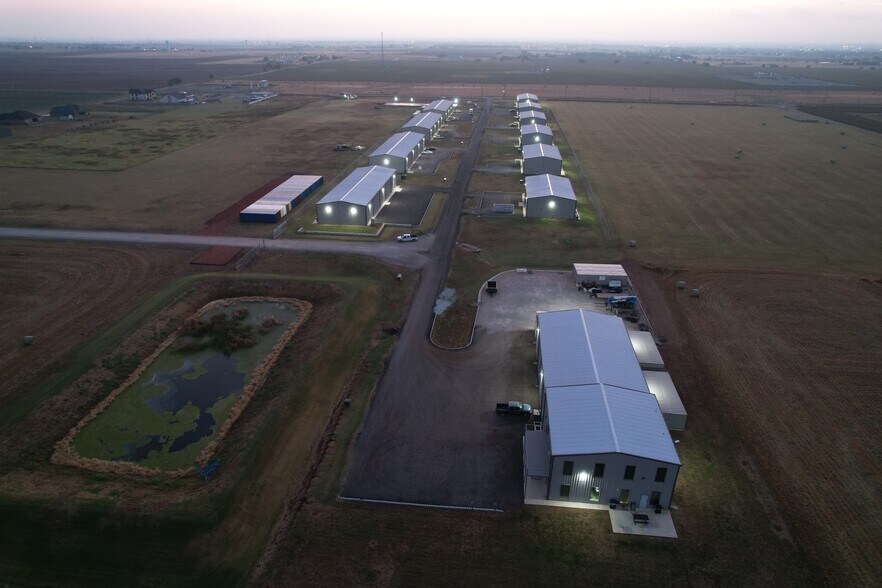 More Photos Of 6121 Campbell Ln, Piedmont Warehouse For Lease