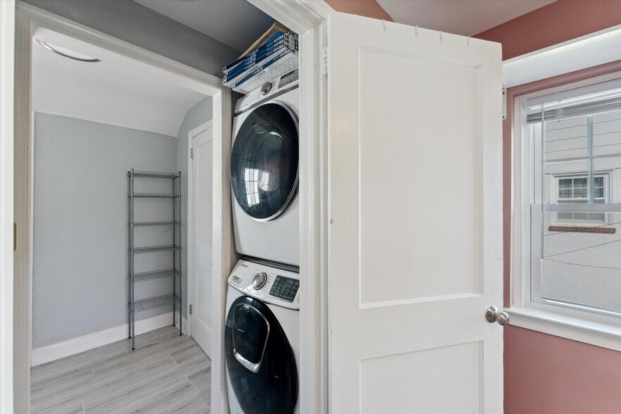 More Photos Of 419 N York Rd, Hatboro Office Residential For Sale