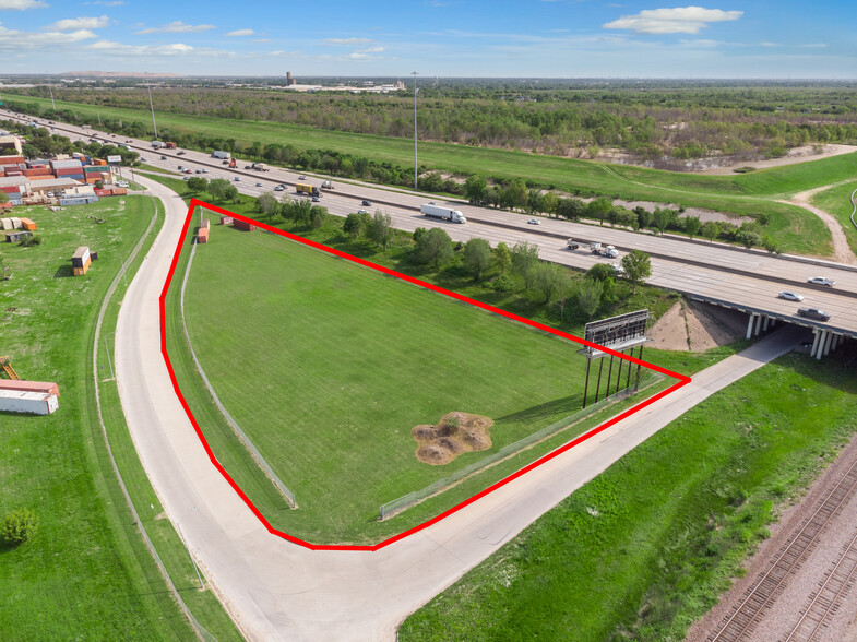 Primary Photo Of 00 Turning Basin Dr, Houston Land For Sale