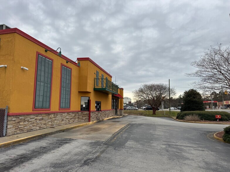 More Photos Of 2508 Dr Martin Luther King Jr Blvd, New Bern Fast Food For Lease