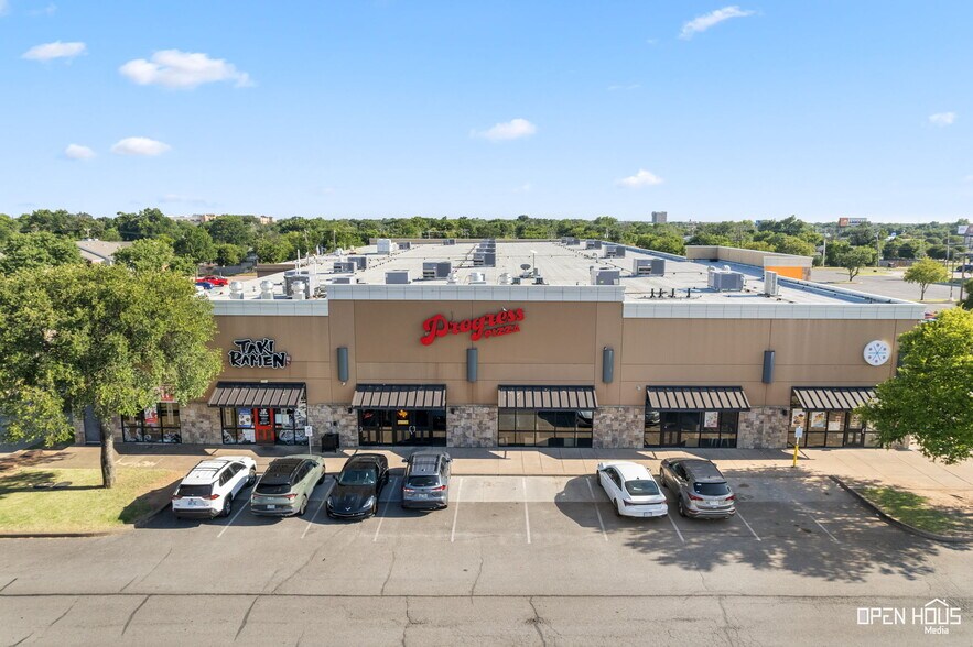 More Photos Of 3001-3007 Garnett Ave, Wichita Falls General Retail For Lease