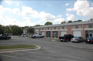 More Photos Of 10200 N Lamar Blvd, Austin Unknown For Lease