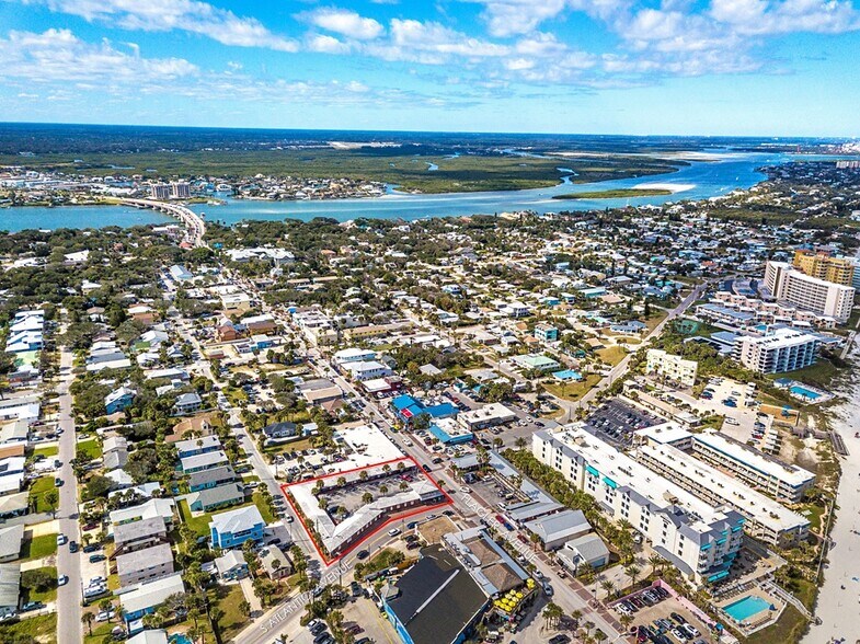 More Photos Of 423 Flagler Ave, New Smyrna Beach Hotel For Sale