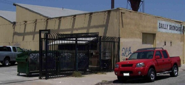 More Photos Of 1525 E 25th St, Los Angeles Manufacturing For Sale