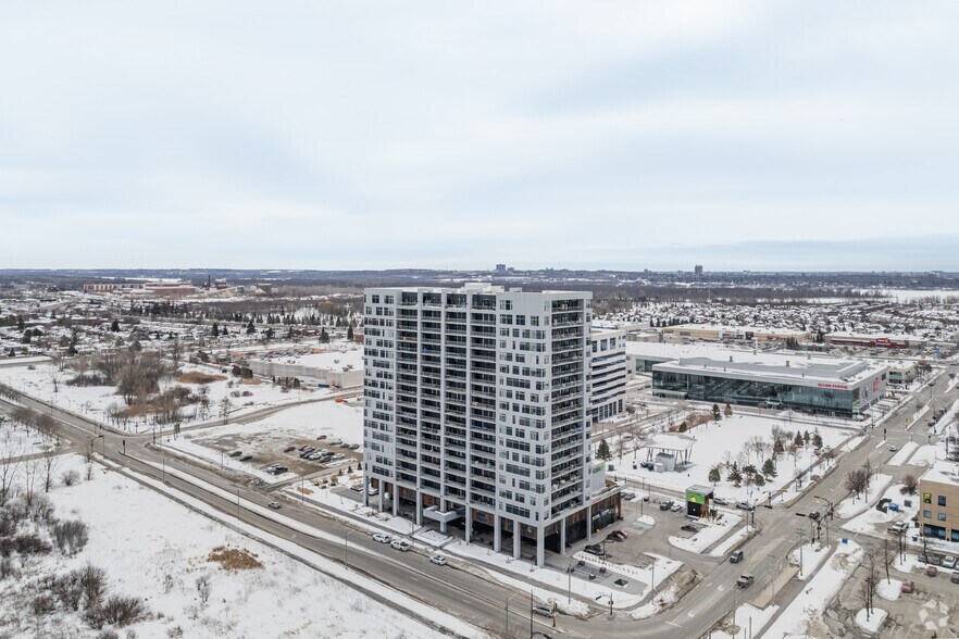 More Photos Of 700 Blvd Du Carrefour, Gatineau Apartments For Lease
