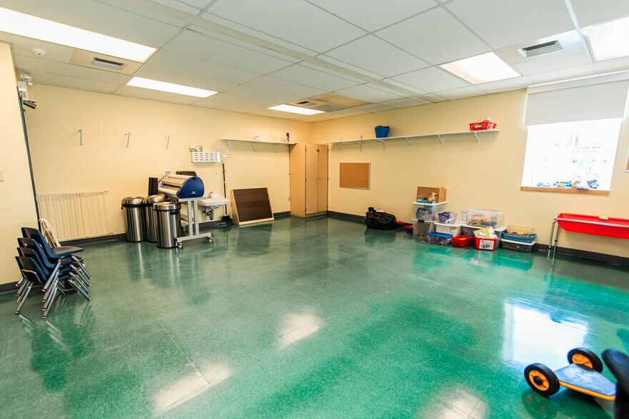 More Photos Of 1616 Orthodox St, Philadelphia Schools For Sale