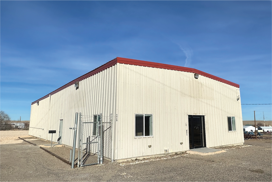 More Photos Of 5920 W Yellowstone Hwy, Casper Warehouse For Lease