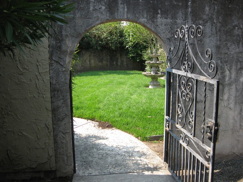 More Photos Of 1247 Broadway, Sonoma Office Residential For Lease