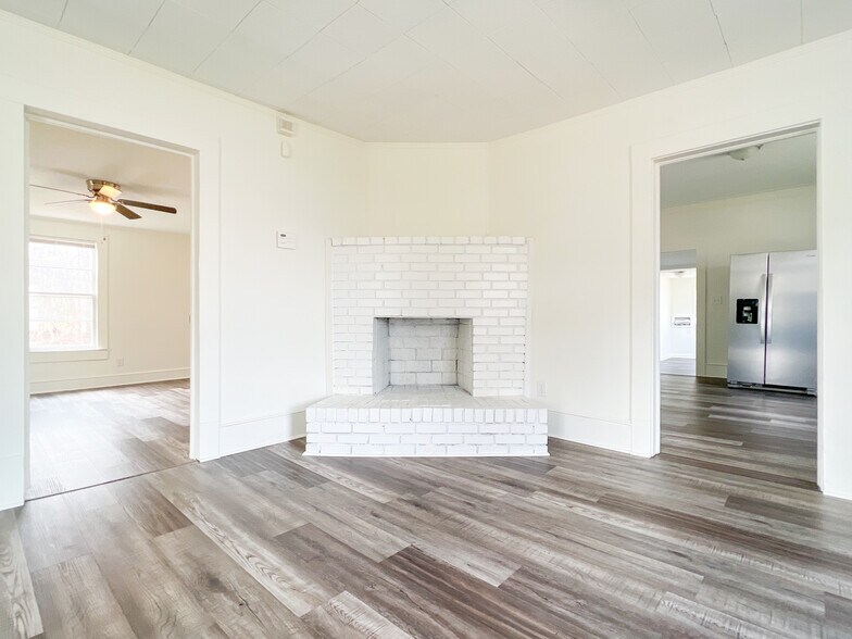 More Photos Of , Spartanburg Unknown For Sale