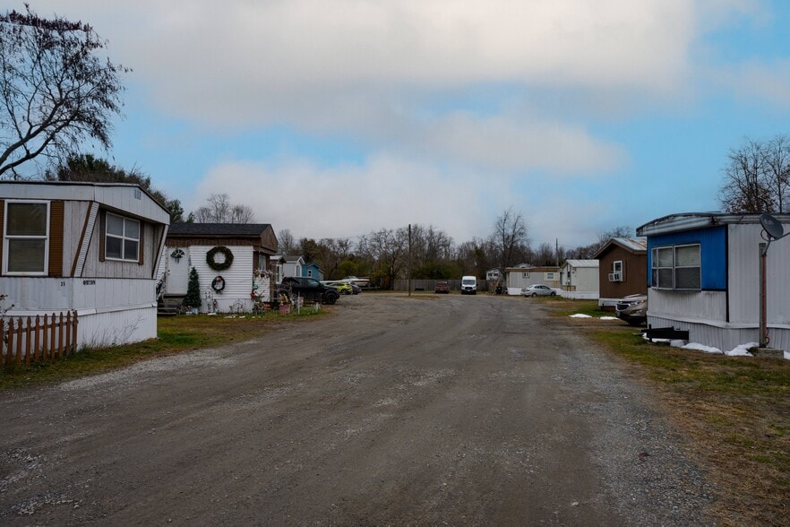 More Photos Of Keeseville NY 12944, Keeseville Manufactured Housing Mobile Home Park For Sale