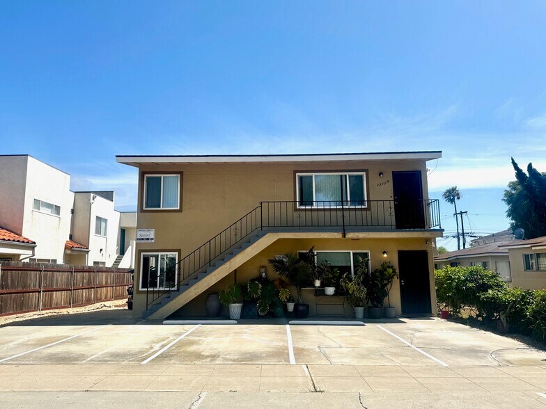 More Photos Of 1519 Missouri St, San Diego Apartments For Sale