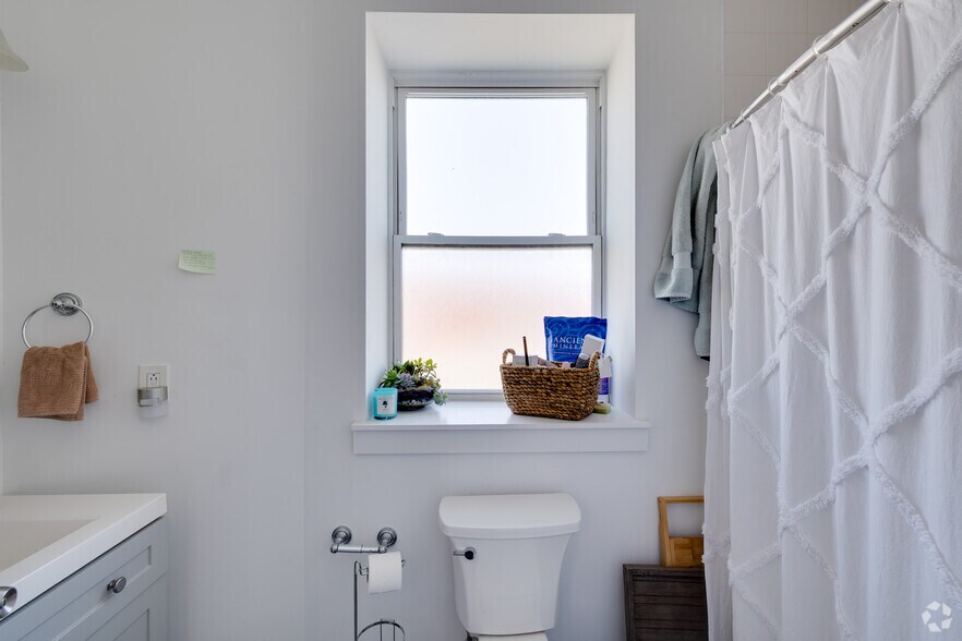 More Photos Of 2045-49 Trenton Ave, Philadelphia Apartments For Sale