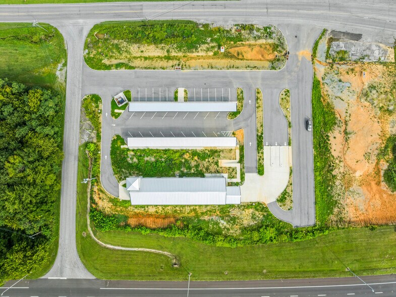 More Photos Of 105 Warren St, Madisonville Carwash For Sale