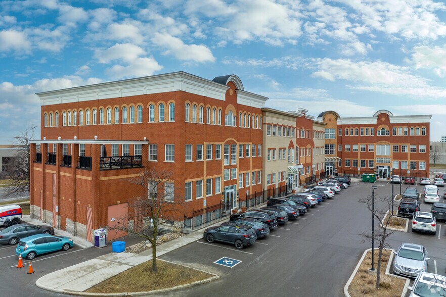 More Photos Of 5025 Orbitor Dr, Mississauga Office For Lease