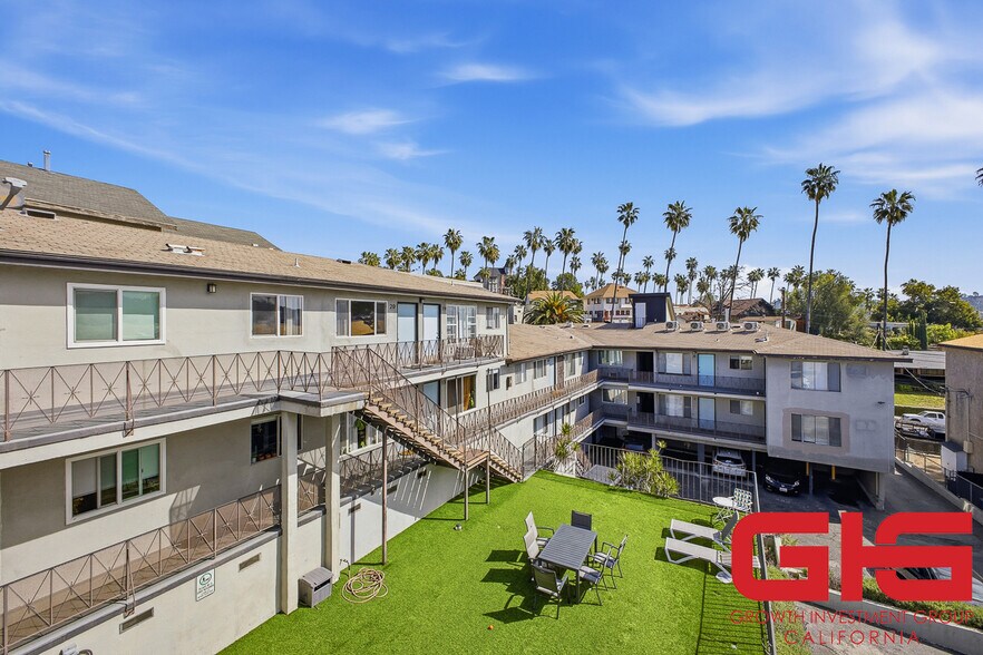 More Photos Of 376 N Avenue 57, Los Angeles Apartments For Sale