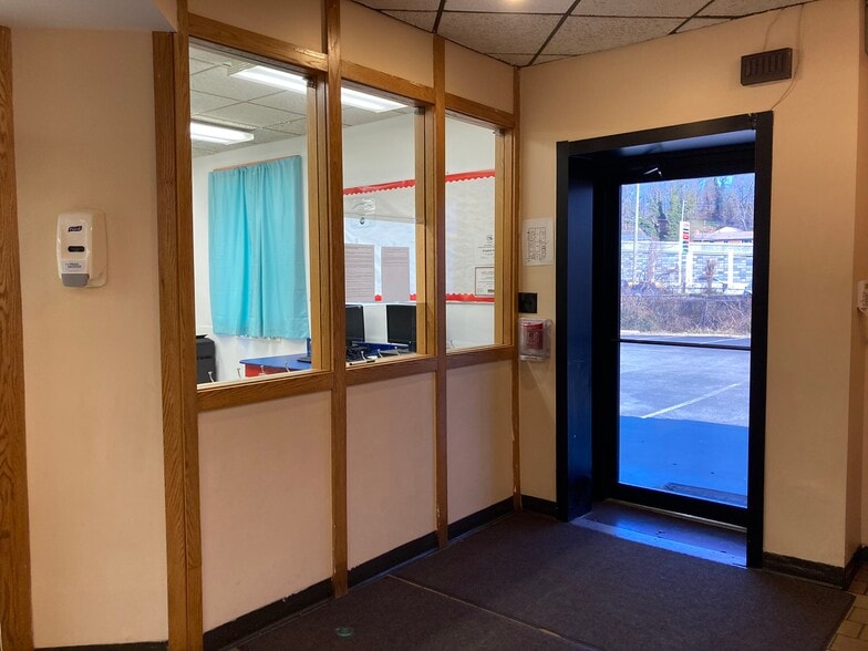 More Photos Of 515 Kerby Hill Rd, Fort Washington Religious Facility For Sale