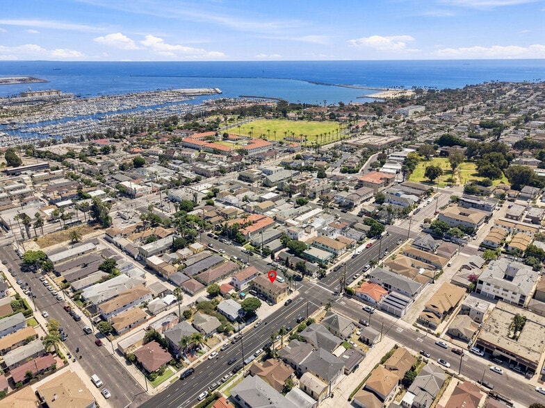More Photos Of 580 W 22nd St, San Pedro Apartments For Sale