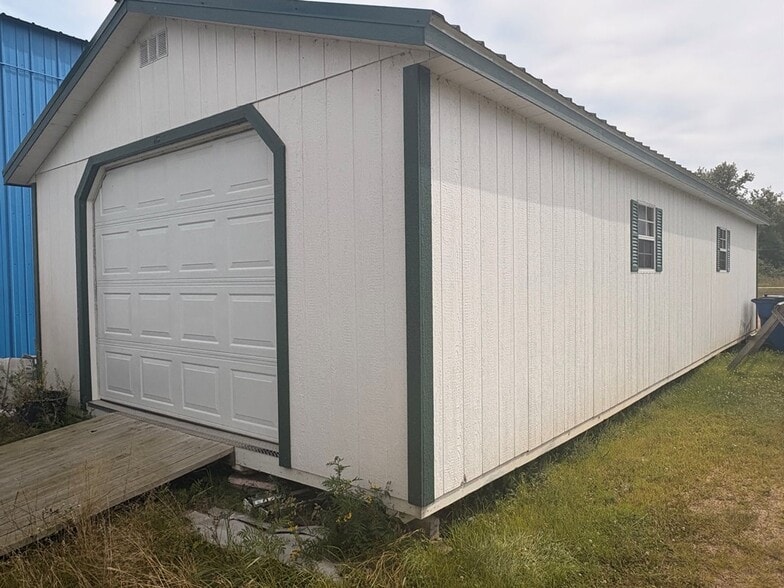 More Photos Of 1000 W Main St, Merrill Auto Repair For Sale