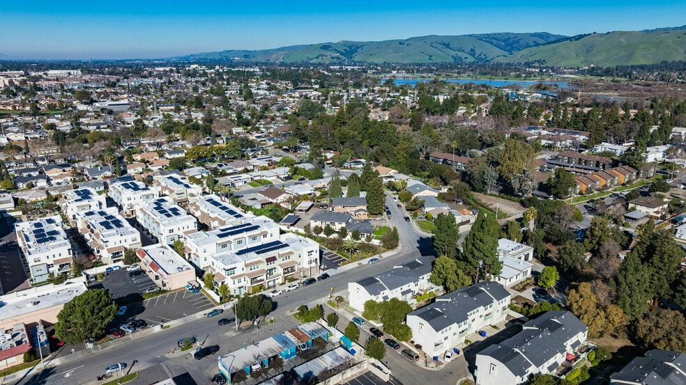 More Photos Of 40775 Max Dr, Fremont Apartments For Sale