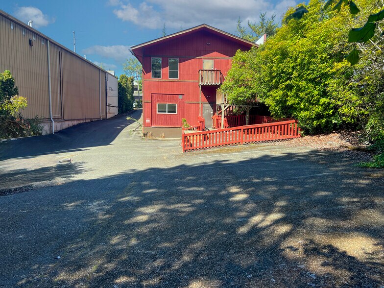 More Photos Of 1003 7th Ave, Kirkland Office Residential For Lease