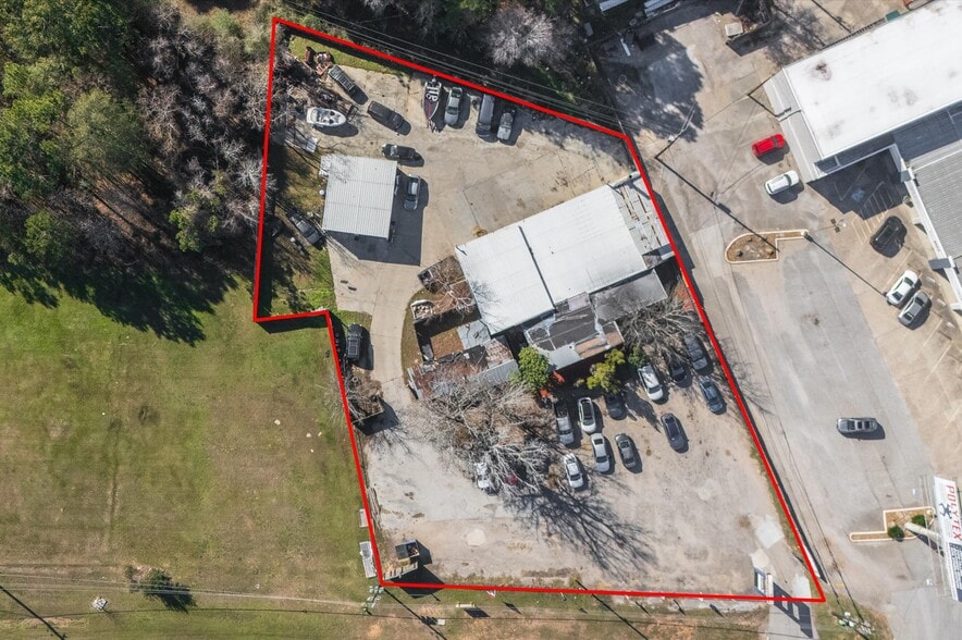More Photos Of 15831 Highway 105 W, Montgomery Light Manufacturing For Sale
