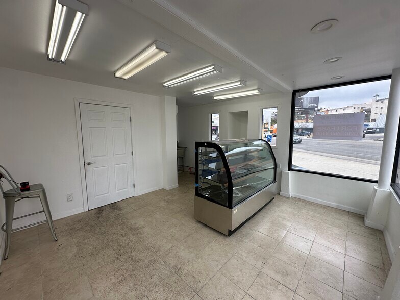 More Photos Of 7300 W Sunset Blvd, Los Angeles Unknown For Lease