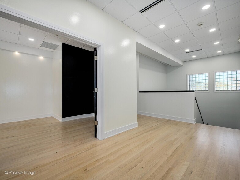 More Photos Of 660 LaSalle Pl, Highland Park Loft Creative Space For Lease