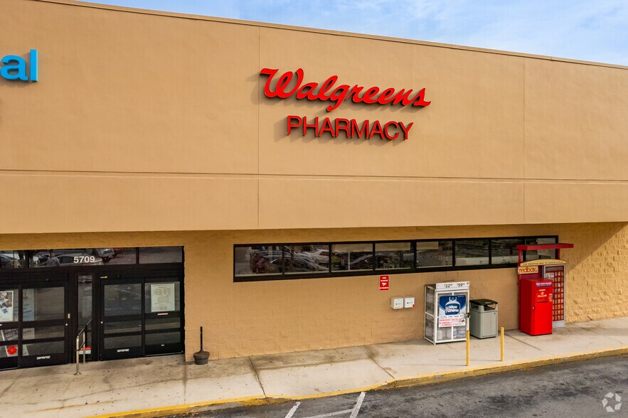 More Photos Of 5735 Gunn Hwy, Tampa Unknown For Lease