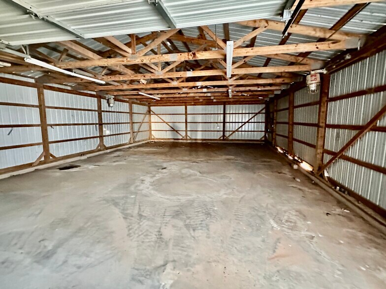 More Photos Of 11823 Highway 8, Fairview Industrial For Sale