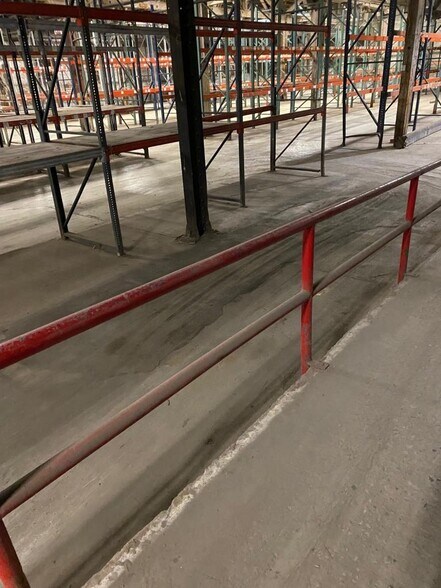 More Photos Of 111-135 Paine St, Troy Distribution For Sale