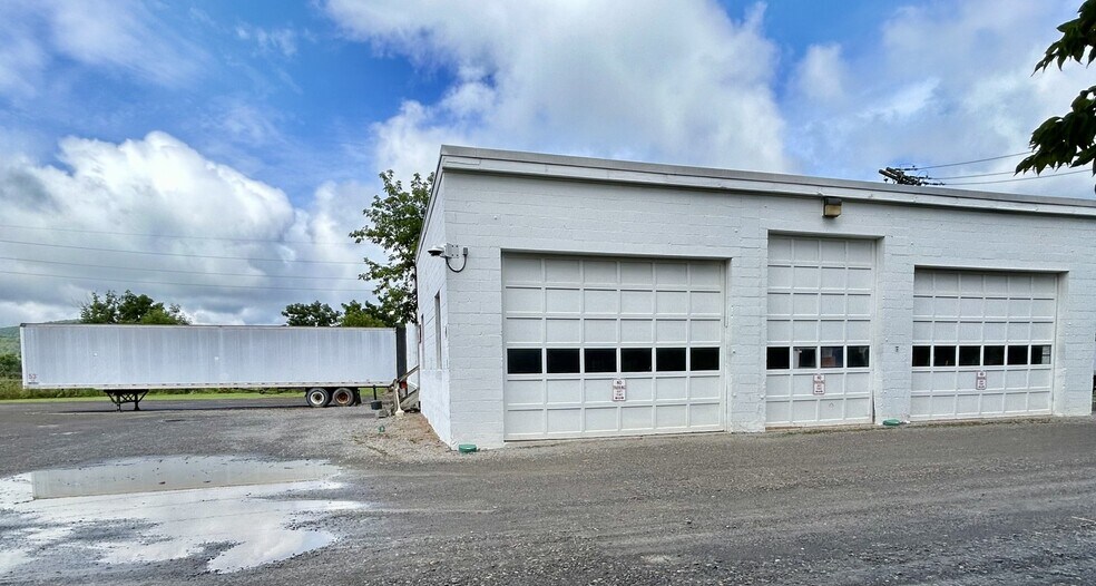 More Photos Of 1 BrightPet Dr, Sherburne Manufacturing For Sale