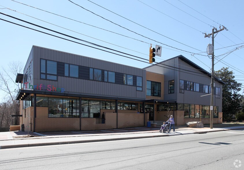 Primary Photo Of 125 W Main St, Carrboro Office For Lease