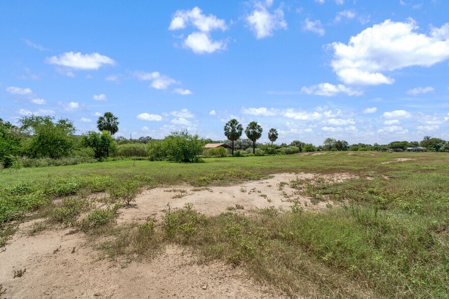 More Photos Of 1551 N Windy Knoll Dr, Devine Land For Sale