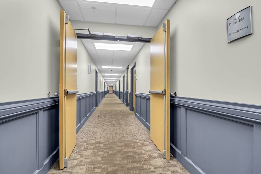 More Photos Of 1483 Tobias Gadson Blvd, Charleston Medical For Sale