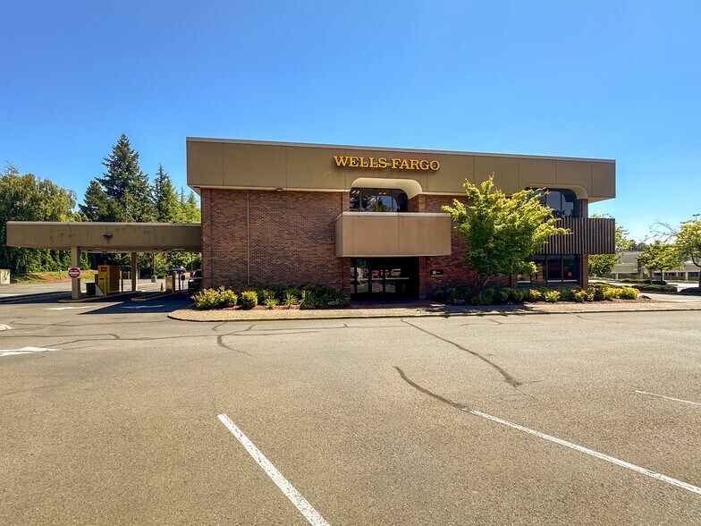 More Photos Of 9210 SW Washington Square Rd, Portland Bank For Sale