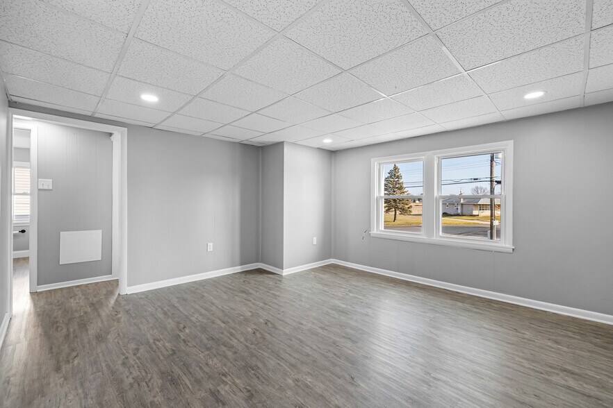 More Photos Of 1482 Seven Valleys Rd, York Multifamily For Sale