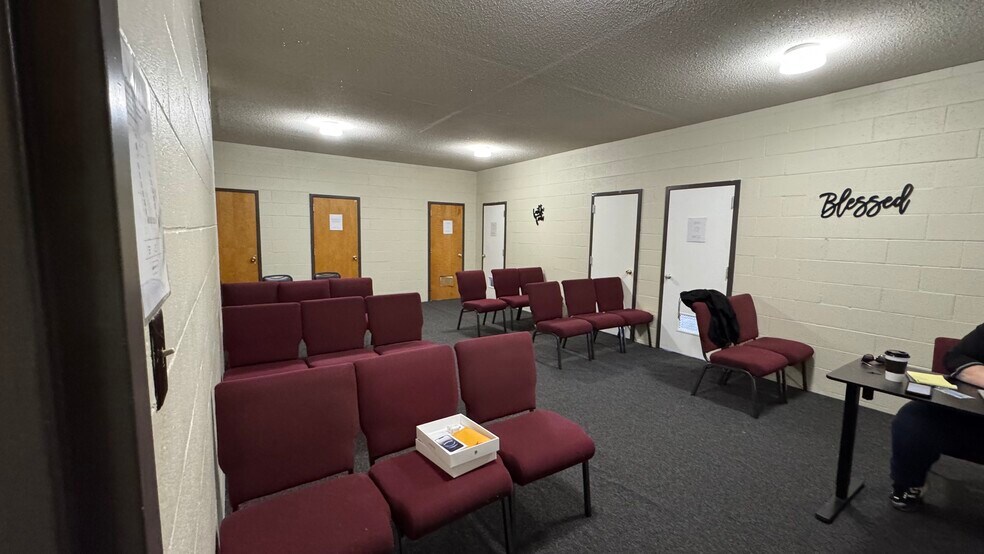 More Photos Of 5445 E 29th St, Kansas City Religious Facility For Sale
