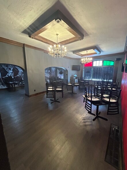 More Photos Of 3428 Meramec St, Saint Louis Restaurant For Lease