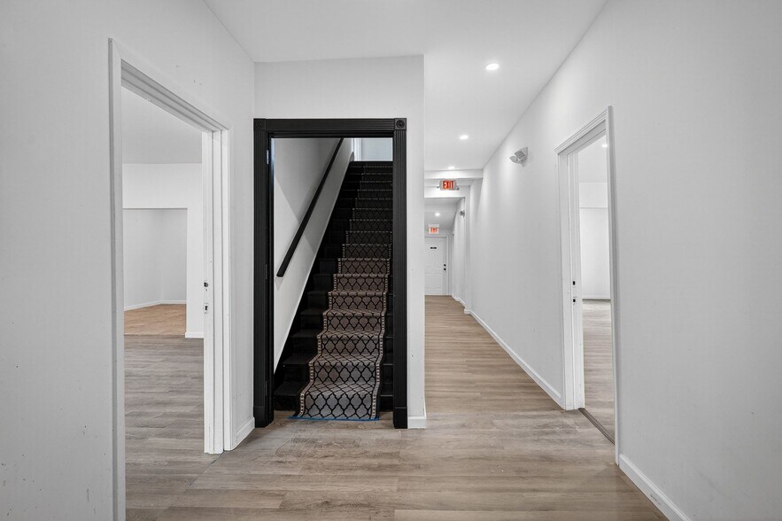 More Photos Of 219 Magnolia Ave, Daytona Beach Storefront Retail Residential For Sale