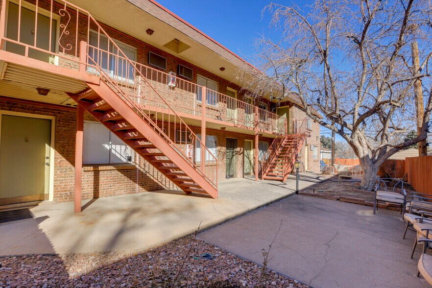 More Photos Of 3300 S Clarkson St, Englewood Apartments For Sale