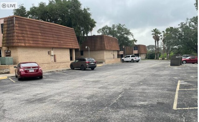 More Photos Of 4000 S Brahma Blvd, Kingsville Apartments For Sale