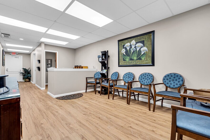 More Photos Of 75 Lacey Rd, Whiting Medical For Lease