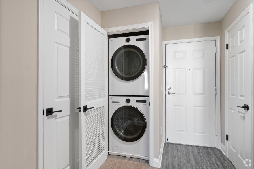 More Photos Of 555 Andorra Glen Ct, Lafayette Hill Apartments For Lease